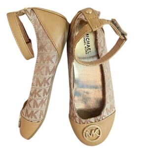 Michael Michael Kors Girl's Tan Beige Dress Casual US 13 Christabel Ankle Buckle